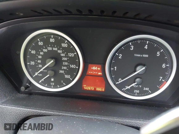 2013 BMW X6 xDrive50i z VIN 5UXFG8C56DL591241, wystawiony jako IAAI lot #42176792 z przebiegiem 142 973 mil mil oraz . Historia ofert i sprzedaży dostępna na DreamBid. Obrazek 7.