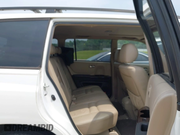2003 Toyota Highlander z VIN JTEGF21A230119829, wystawiony jako IAAI lot #42495586 z przebiegiem 154 246 mil mil oraz . Historia ofert i sprzedaży dostępna na DreamBid. Obrazek 8.
