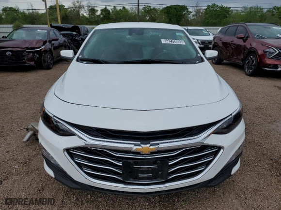 2024 Chevrolet Malibu LT with VIN 1G1ZD5ST4RF156318, listed as a Copart auction lot 50275995 with 28,568 mi miles and Clean Title. Bid and sale history available at carsss.com. Image 5.
