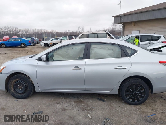 2015 Nissan Sentra SR with VIN 3N1AB7AP4FL648362, listed as a IAAI auction lot 42010300 with 162,834 mi miles and . Bid and sale history available at DreamBid. Image 15.