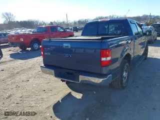 2004 Ford F-150 XLT with VIN 1FTRW12W44KD01717, listed as a IAAI auction lot 41252201 with 118,157 mi miles. Bid and sale history available at carsss.com. Image 4.