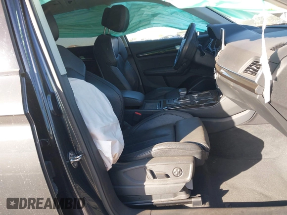 2019 Audi Q5 Premium Plus with VIN WA1BNAFYXK2035899, listed as a IAAI auction lot 41086068 with 26,529 mi miles. Bid and sale history available at carsss.com. Image 5.