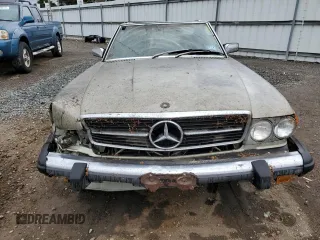 1982 Mercedes-Benz 380 with VIN WDBBA45A7CB016184, listed as a Copart auction lot 72085954 with 251,411 mi miles and Salvage Title. Bid and sale history available at carsss.com. Image 5.
