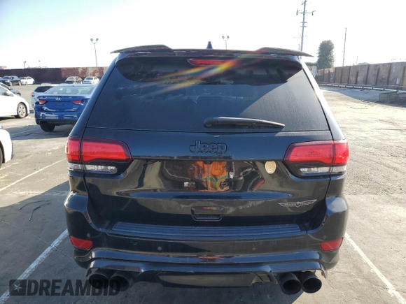 2020 Jeep Grand Cherokee Trackhawk with VIN 1C4RJFN9XLC366324, listed as a Copart auction lot 46372135 with 30,252 mi miles and Clean title. Bid and sale history available at DreamBid. Image 6.