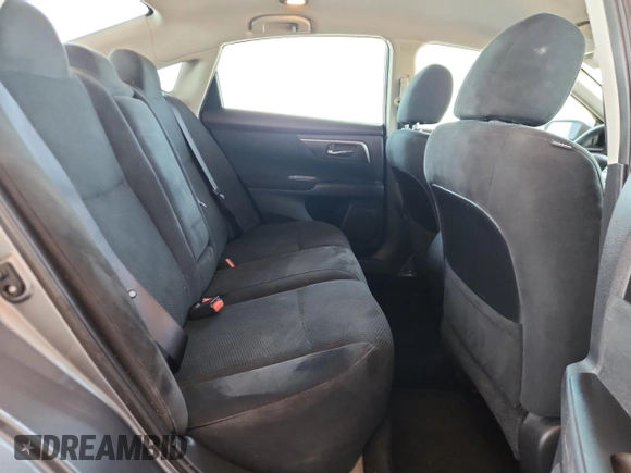 2015 Nissan Altima SV z VIN 1N4AL3AP1FC238509, wystawiony jako Copart lot #59595785 z przebiegiem 136 063 mil mil oraz Czysty tytuł • Clean title. Historia ofert i sprzedaży dostępna na DreamBid. Obrazek 10.