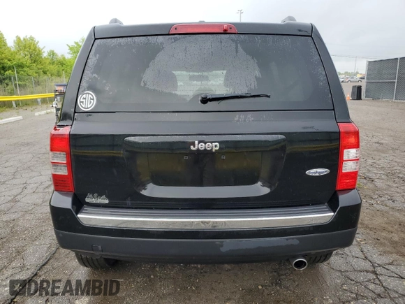 2017 Jeep Patriot High Altitude with VIN 1C4NJPFA9HD136630, listed as a Copart auction lot 58822605 with 112,936 mi miles and Clean title. Bid and sale history available at DreamBid. Image 6.