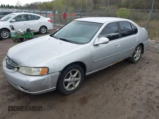 2000 Nissan Altima XE with VIN 1N4DL01D6YC185410, listed as a IAAI auction lot 42099220 with 191,402 mi miles and . Bid and sale history available at carsss.com. Image 2.