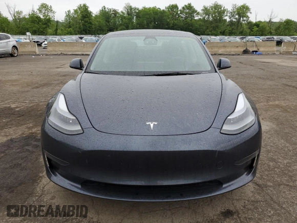 2023 Tesla Model 3 z VIN 5YJ3E1EA4PF627477, wystawiony jako Copart lot #58573825 z przebiegiem 19 018 mil mil oraz Szkoda całkowita • Salvage title. Historia ofert i sprzedaży dostępna na DreamBid. Obrazek 5.