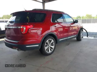 2019 Ford Explorer Limited z VIN 1FM5K7F88KGB34072, wystawiony jako IAAI lot #42244418 z przebiegiem 116 838 mil mil oraz . Historia ofert i sprzedaży dostępna na DreamBid. Obrazek 4.
