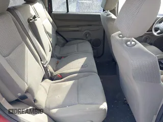 2006 Jeep Commander with VIN 1J8HG48K56C195413, listed as a IAAI auction lot 41405302 with 74,062 mi miles and . Bid and sale history available at DreamBid. Image 8.