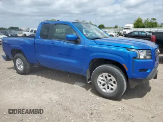 2024 Nissan Frontier SV z VIN 1N6ED1CM9RN670108, wystawiony jako Copart lot #56977805 z przebiegiem 15 430 mil mil oraz Szkoda całkowita • Salvage title. Historia ofert i sprzedaży dostępna na DreamBid. Obrazek 4.