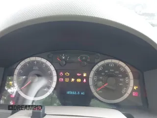 2008 Ford Escape XLT с VIN 1FMCU03118KB61510, выставлен на аукционе IAAI как лот 42626112 с пробегом 185 662 миль миль и . История ставок и продаж доступна на DreamBid. Изображение 7.