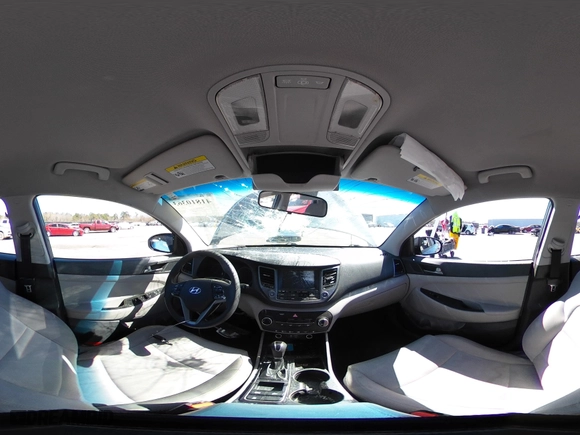 2018 Hyundai Tucson SEL with VIN KM8J3CA48JU718402, listed as a IAAI auction lot 41810363 with 218,853 mi miles. Bid and sale history available at carsss.com. Image 21.