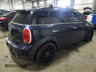 2011 MINI Countryman S with VIN WMWZC3C52BWM25644, listed as a Copart auction lot 58213835 with Not provided miles and Clean title. Bid and sale history available at DreamBid. Image 3.