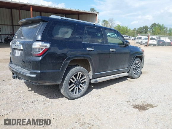 2018 Toyota 4Runner SR5 z VIN JTEBU5JR9J5567945, wystawiony jako IAAI lot #41965866 z przebiegiem 67 821 mil mil oraz . Historia ofert i sprzedaży dostępna na DreamBid. Obrazek 4.