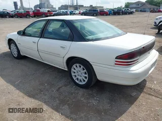 1997 Dodge Intrepid z VIN 2B3HD46F5VH779345, wystawiony jako IAAI lot #42520748 z przebiegiem 133 615 mil mil oraz . Historia ofert i sprzedaży dostępna na DreamBid. Obrazek 3.
