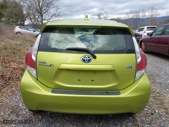 2015 Toyota Prius c One with VIN JTDKDTB38F1114272, listed as a IAAI auction lot 41224252 with 59,717 mi miles. Bid and sale history available at carsss.com. Image 17.