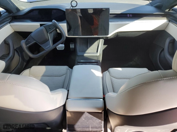 2022 Tesla Model S Plaid with VIN 5YJSA1E66NF462693, listed as a Copart auction lot 45350985 with 0 mi miles and Salvage Title. Bid and sale history available at carsss.com. Image 8.