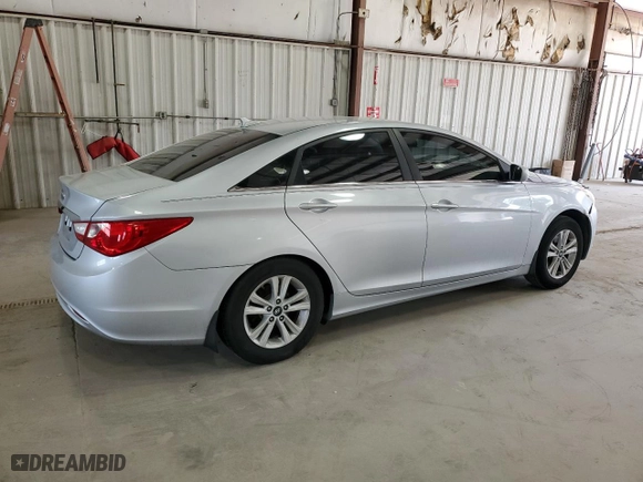 2011 Hyundai Sonata GLS PZEV with VIN 5NPEB4AC4BH151400, listed as a Copart auction lot 51153255 with 109,053 mi miles and Salvage Title. Bid and sale history available at carsss.com. Image 3.