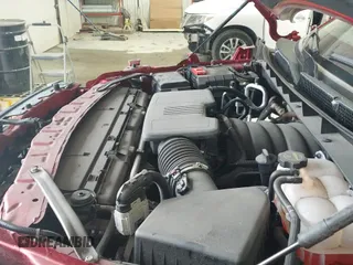 2024 GMC Yukon SLE z VIN 1GKS2AKD7RR181281, wystawiony jako IAAI lot #43166085 z przebiegiem Nie podano mil oraz . Historia ofert i sprzedaży dostępna na DreamBid. Obrazek 21.