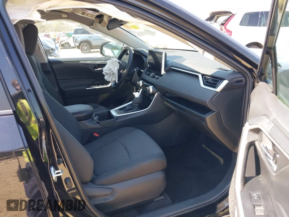 2023 Toyota RAV4 XLE with VIN 2T3W1RFV4PC237032, listed as a IAAI auction lot 41905673 with 13,733 mi miles. Bid and sale history available at carsss.com. Image 5.