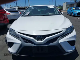 2019 Toyota Camry LE z VIN 4T1B11HK6KU754349, wystawiony jako IAAI lot #42262271 z przebiegiem 77 312 mil mil oraz . Historia ofert i sprzedaży dostępna na DreamBid. Obrazek 12.