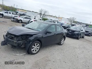2010 Mazda 3 i Sport with VIN JM1BL1SG9A1216375, listed as a IAAI auction lot 42072138 with Not Provided miles and . Bid and sale history available at carsss.com. Image 18.