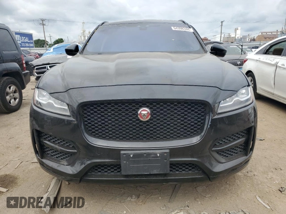 2017 Jaguar F-Pace 35t R-Sport с VIN SADCL2BV3HA083328, выставлен на аукционе Copart как лот 64398344 с пробегом Не указан миль и Списание • Salvage title. История ставок и продаж доступна на DreamBid. Изображение 5.
