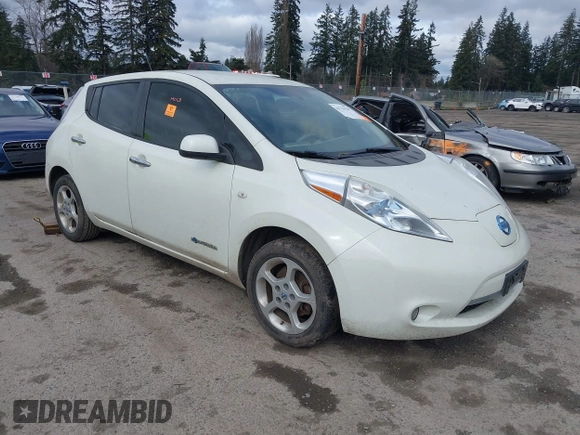 2011 Nissan LEAF SL-e with VIN JN1AZ0CP2BT009158, listed as a IAAI auction lot 41754148 with 115,178 mi miles. Bid and sale history available at carsss.com. Image 1.