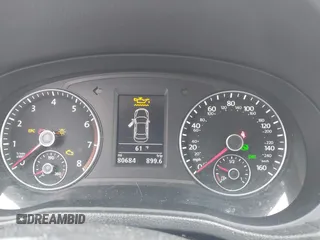 2015 Volkswagen Passat SE с VIN 1VWBS7A32FC055087, выставлен на аукционе IAAI как лот 42358821 с пробегом 80 684 миль миль и . История ставок и продаж доступна на DreamBid. Изображение 7.