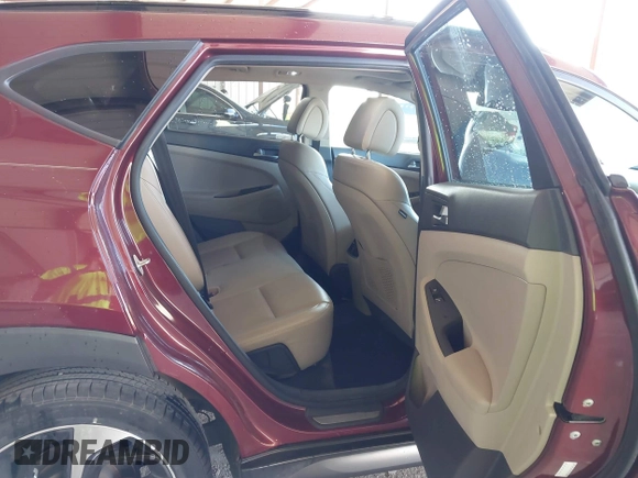 2016 Hyundai Tucson Limited with VIN KM8J33A21GU069937, listed as a IAAI auction lot 41861070 with 126,716 mi miles. Bid and sale history available at carsss.com. Image 8.