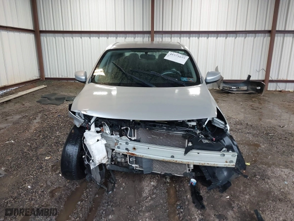 2019 Nissan Versa Sedan SV with VIN 3N1CN7AP3KL880199, listed as a IAAI auction lot 41571655 with 84,561 mi miles. Bid and sale history available at carsss.com. Image 12.