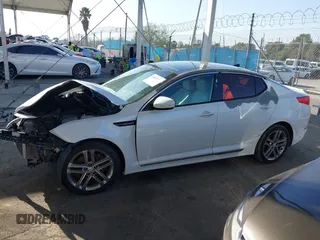 2013 Kia Optima SX with VIN 5XXGR4A62DG175031, listed as a IAAI auction lot 41835113 with 186,084 mi miles. Bid and sale history available at carsss.com. Image 14.