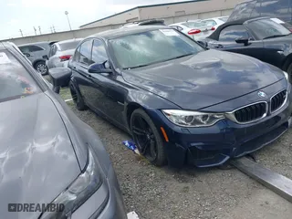 2016 BMW M3 with VIN WBS8M9C54G5D30719, listed as a IAAI auction lot 41686573 with 100,485 mi miles. Bid and sale history available at carsss.com. Image 1.