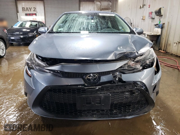 2021 Toyota Corolla LE with VIN 5YFEPMAE0MP196360, listed as a Copart auction lot 49592395 with 38,156 mi miles and Salvage Title. Bid and sale history available at DreamBid. Image 5.
