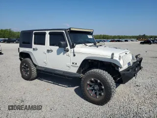 2008 Jeep Wrangler Unlimited X with VIN 1J4GB39128L576571, listed as a Copart auction lot 52706105 with 197,655 mi miles and Clean Title. Bid and sale history available at DreamBid. Image 4.
