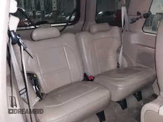 1999 Ford Explorer z VIN 1FMZU24E2XUA40849, wystawiony jako IAAI lot #41250506 z przebiegiem 174 706 mil mil oraz . Historia ofert i sprzedaży dostępna na DreamBid. Obrazek 8.