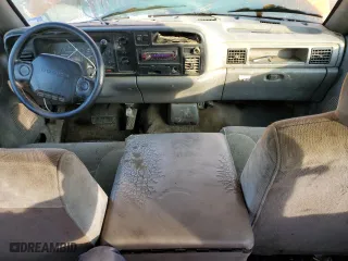 1996 Dodge Ram 1500 with VIN 3B7HC13Z6TG102221, listed as a Copart auction lot 82932334 with 226,576 mi miles and Clean Title. Bid and sale history available at carsss.com. Image 8.