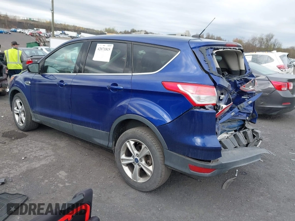 2015 Ford Escape SE with VIN 1FMCU9GX4FUC73125, listed as a IAAI auction lot 42071815 with 71,681 mi miles. Bid and sale history available at carsss.com. Image 3.
