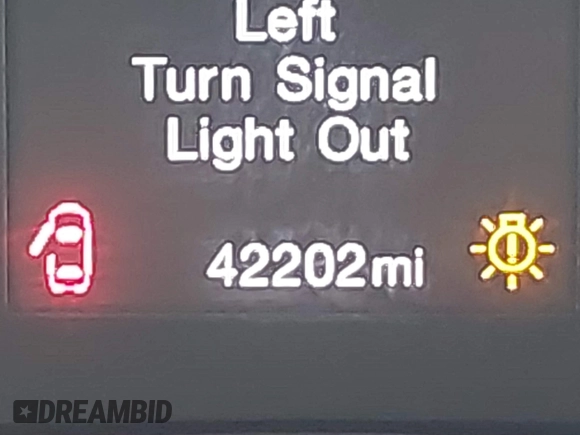 2018 Jeep Renegade Latitude with VIN ZACCJABB8JPH23377, listed as a IAAI auction lot 42142134 with 42,202 mi miles and . Bid and sale history available at DreamBid. Image 15.