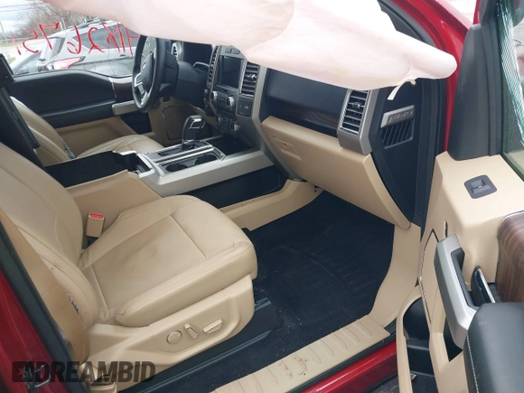 2016 Ford F-150 XLT with VIN 1FTEW1EG8GKF60962, listed as a IAAI auction lot 41826751 with 39,252 mi miles. Bid and sale history available at carsss.com. Image 5.