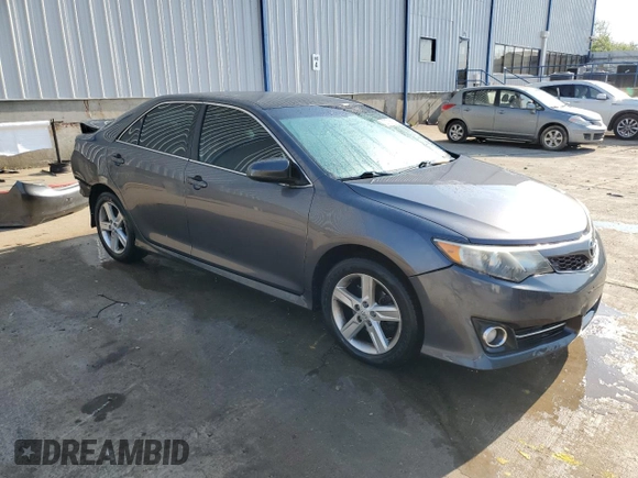 2014 Toyota Camry L with VIN 4T1BF1FK2EU326996, listed as a Copart auction lot 52726135 with 199,098 mi miles and Salvage Title. Bid and sale history available at DreamBid. Image 4.