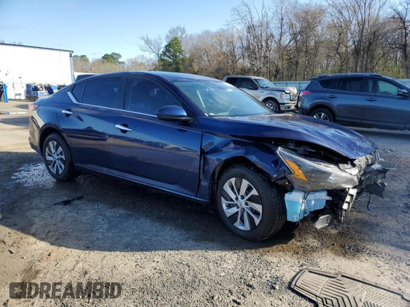 2022 Nissan Altima 2.5 S with VIN 1N4BL4BV7NN304782, listed as a Copart auction lot 47834275 with 71,014 mi miles and Salvage Title. Bid and sale history available at carsss.com. Image 4.