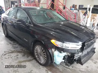 2013 Ford Fusion Titanium Hybrid with VIN 3FA6P0RU4DR281789, listed as a IAAI auction lot 41909115 with 161,008 mi miles. Bid and sale history available at carsss.com. Image 1.