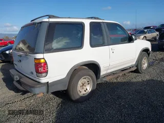 1997 Ford Explorer with VIN 1FMCU22X1VUB65493, listed as a IAAI auction lot 41635783 with 341,719 mi miles and . Bid and sale history available at DreamBid. Image 4.