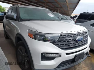 2021 Ford Explorer XLT z VIN 1FMSK7DH1MGB31927, wystawiony jako IAAI lot #42041209 z przebiegiem Nie podano mil oraz . Historia ofert i sprzedaży dostępna na DreamBid. Obrazek 1.