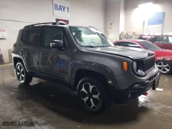 2021 Jeep Renegade Trailhawk with VIN ZACNJDC18MPM29592, listed as a Copart auction lot 84726844 with 28,531 mi miles and Salvage Title. Bid and sale history available at carsss.com. Image 4.