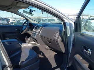 2009 Ford Edge Limited with VIN 2FMDK39C59BA46974, listed as a IAAI auction lot 41721391 with 117,728 mi miles. Bid and sale history available at carsss.com. Image 5.