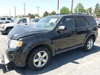 2012 Ford Escape Limited z VIN 1FMCU0EG0CKC18936, wystawiony jako IAAI lot #42303201 z przebiegiem 132 416 mil mil oraz . Historia ofert i sprzedaży dostępna na DreamBid. Obrazek 17.