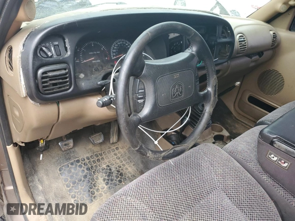 2001 Dodge 2500 z VIN 3B7KF23611G707673, wystawiony jako Copart lot #54608365 z przebiegiem 286 072 mil mil oraz Szkoda całkowita • Salvage title. Historia ofert i sprzedaży dostępna na DreamBid. Obrazek 8.